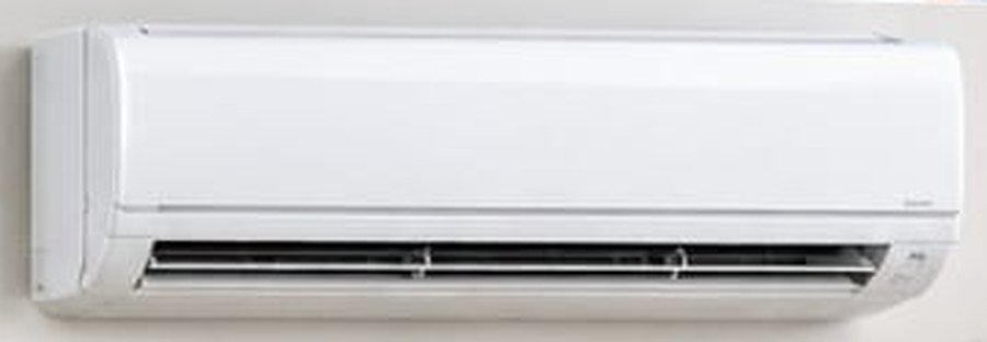 AC Cleaning & Maintenance in Bahrain